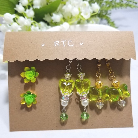 Handmade Cute Rose Dangle & Studs Earring Set - Picture 2 of 2